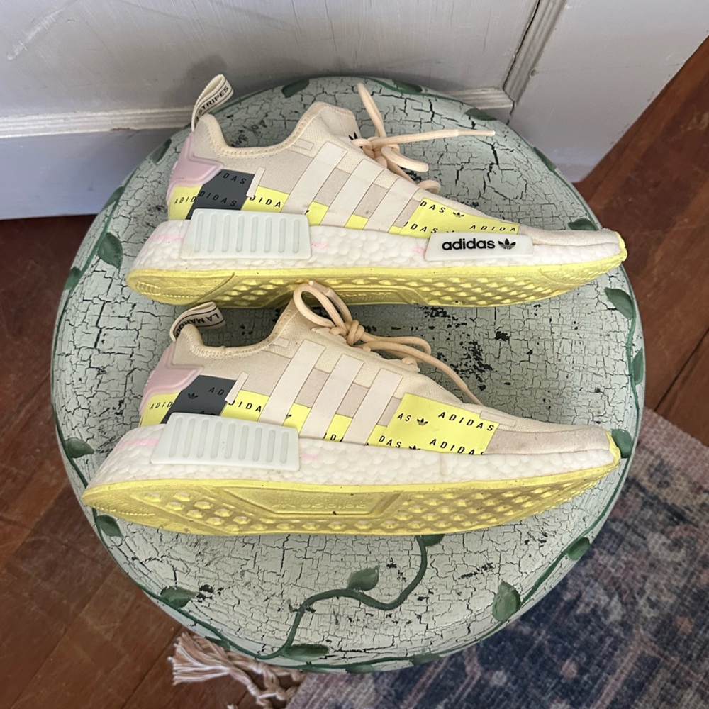 Adidas Ultra Boost - Picture 4 of 4